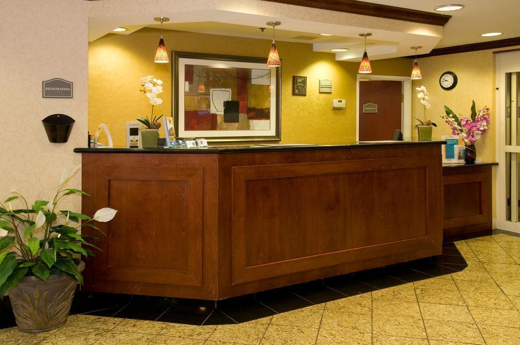 Gateway Inn Dulles Airport Sterling Ngoại thất bức ảnh