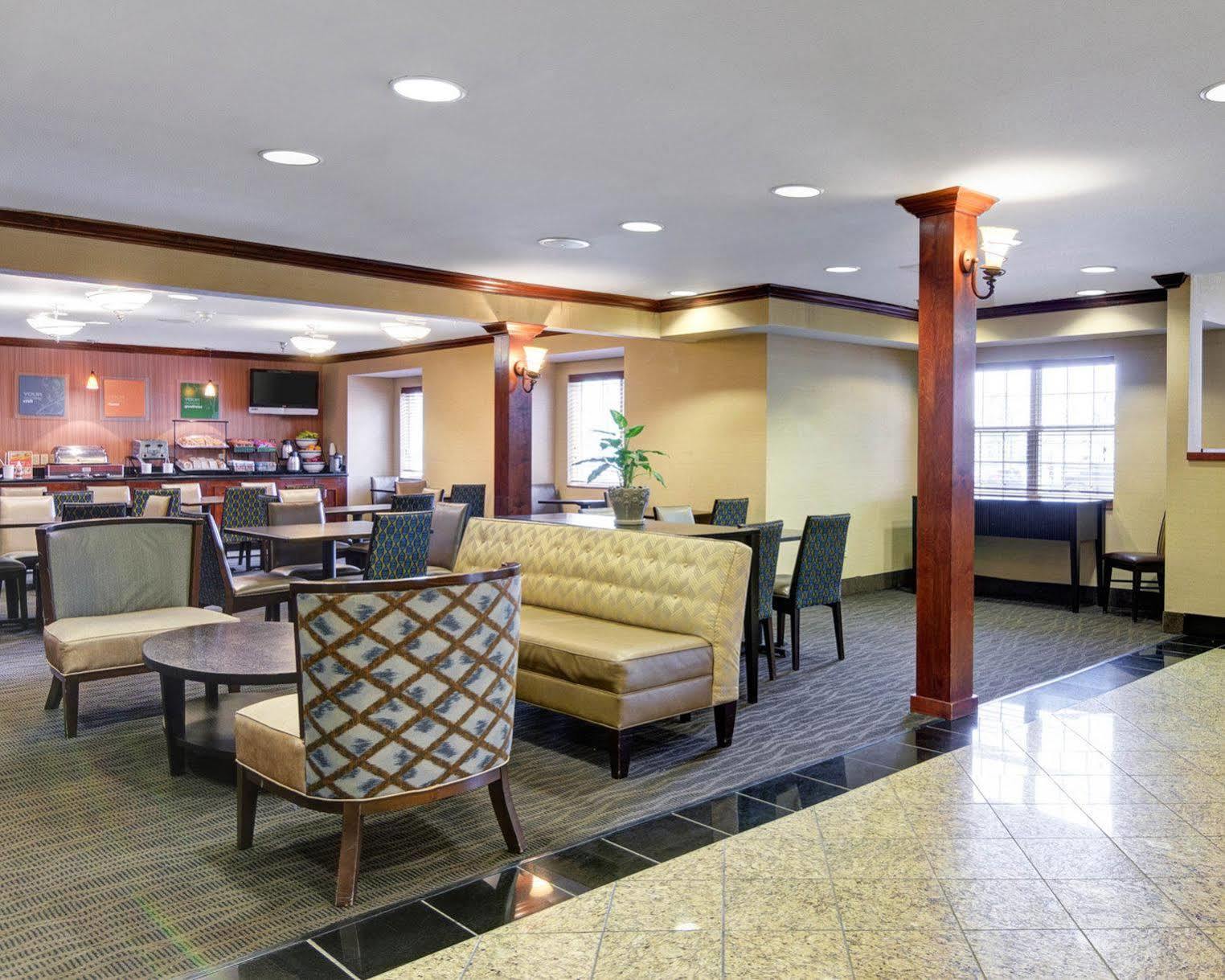 Gateway Inn Dulles Airport Sterling Ngoại thất bức ảnh